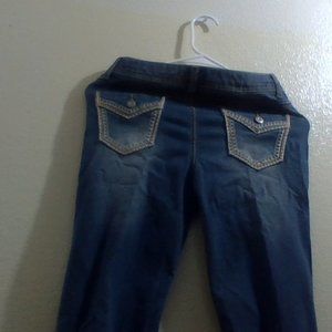 a design a pair of jeans